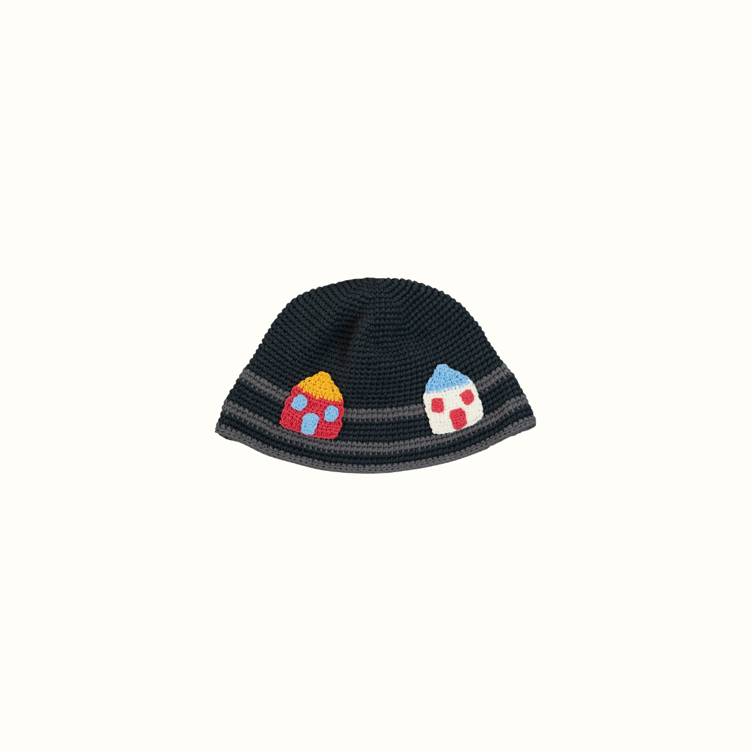 MARLO HOUSE APPLIQUE CROCHET HAT HAND MADE - DARK CHARCOAL - nikasgotsoul