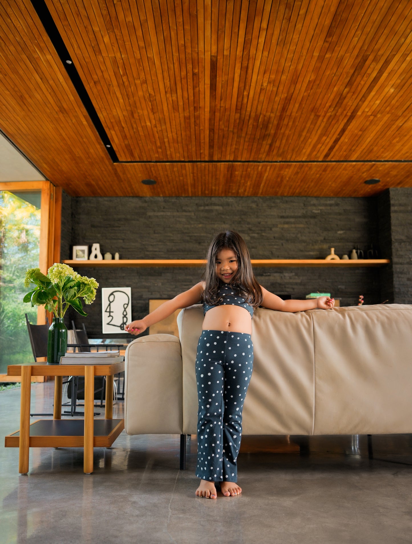 SUNNY DOTS FLARE PANTS NAVY - nikasgotsoul
