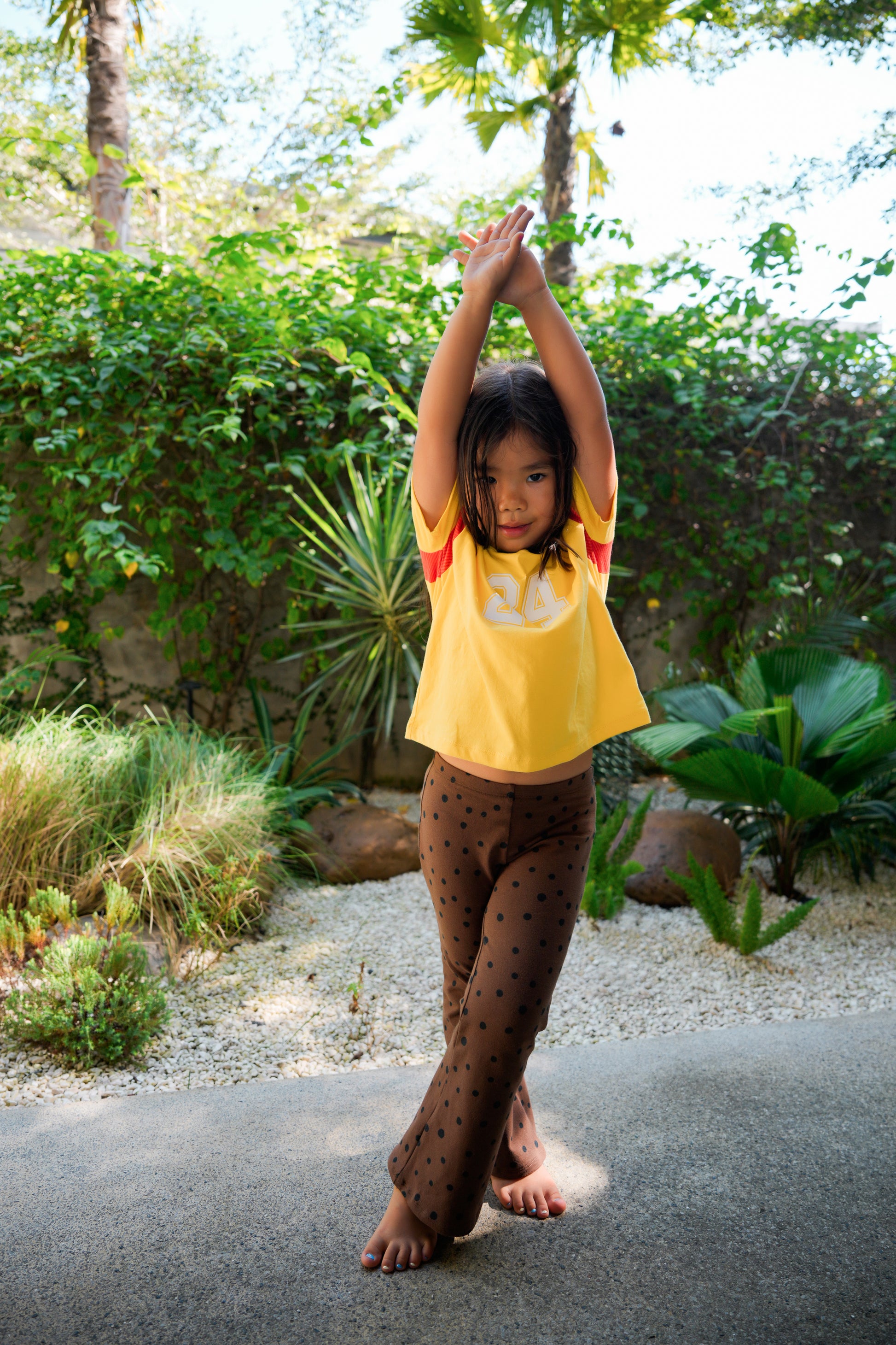 SUNNY DOTS FLARE PANTS BROWN - nikasgotsoul