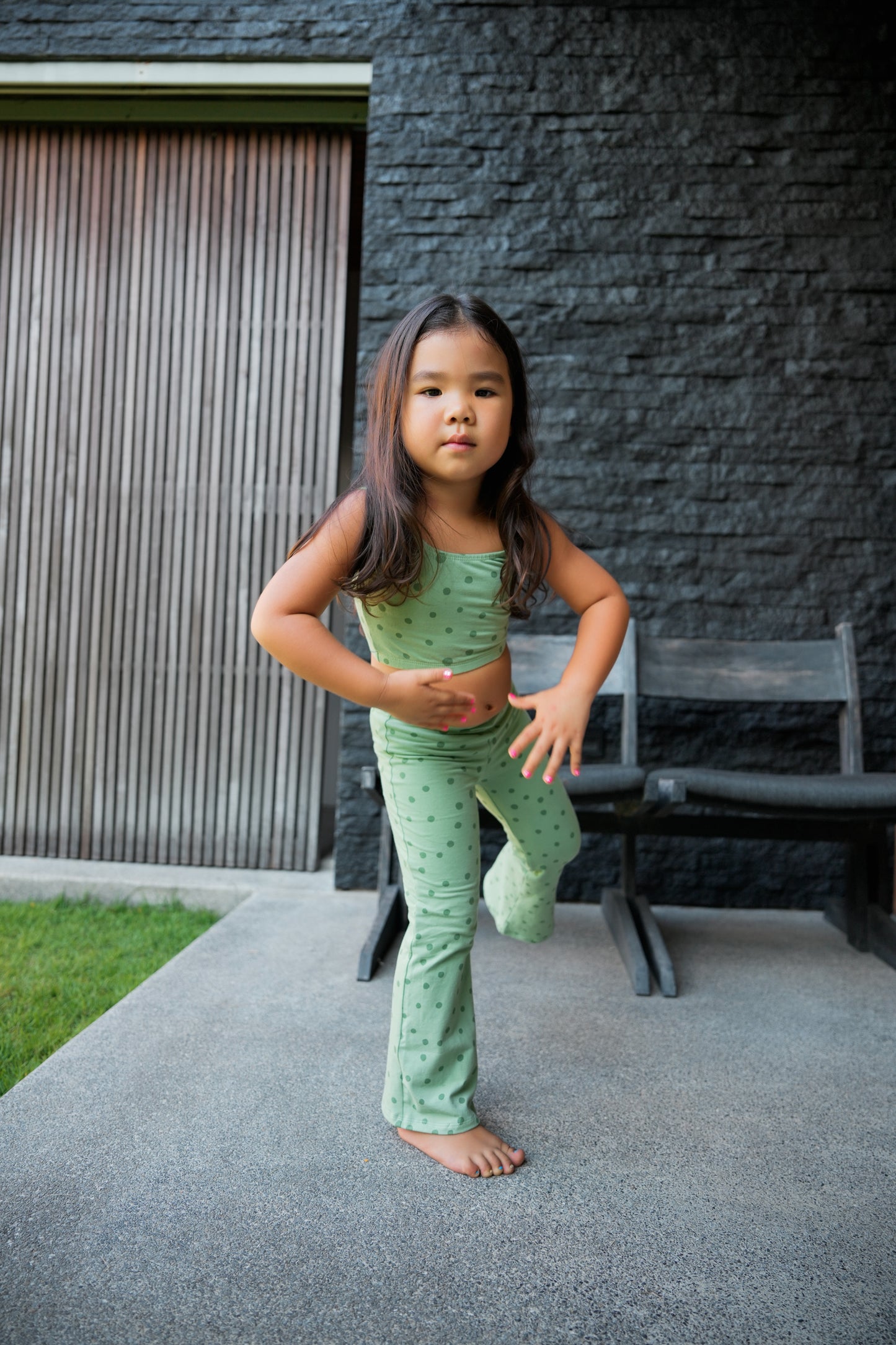 DAISY DOTS CROP TANK TOP BEIGE - nikasgotsoul