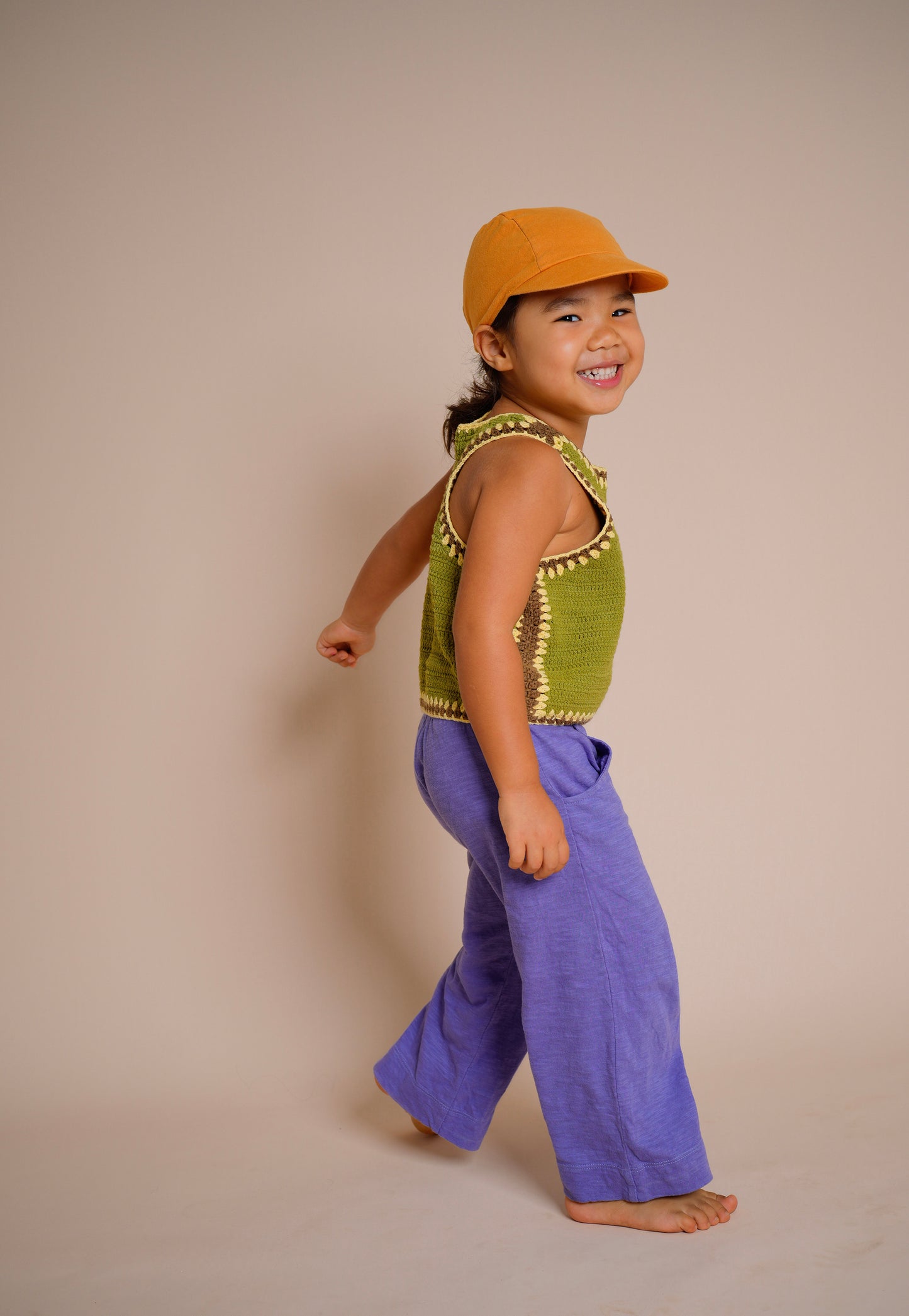 SANTI RUNNING TOP KHAKI - nikasgotsoul